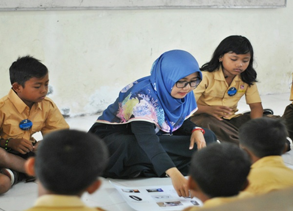 husniati salma ldkhwg5s3ec unsplash